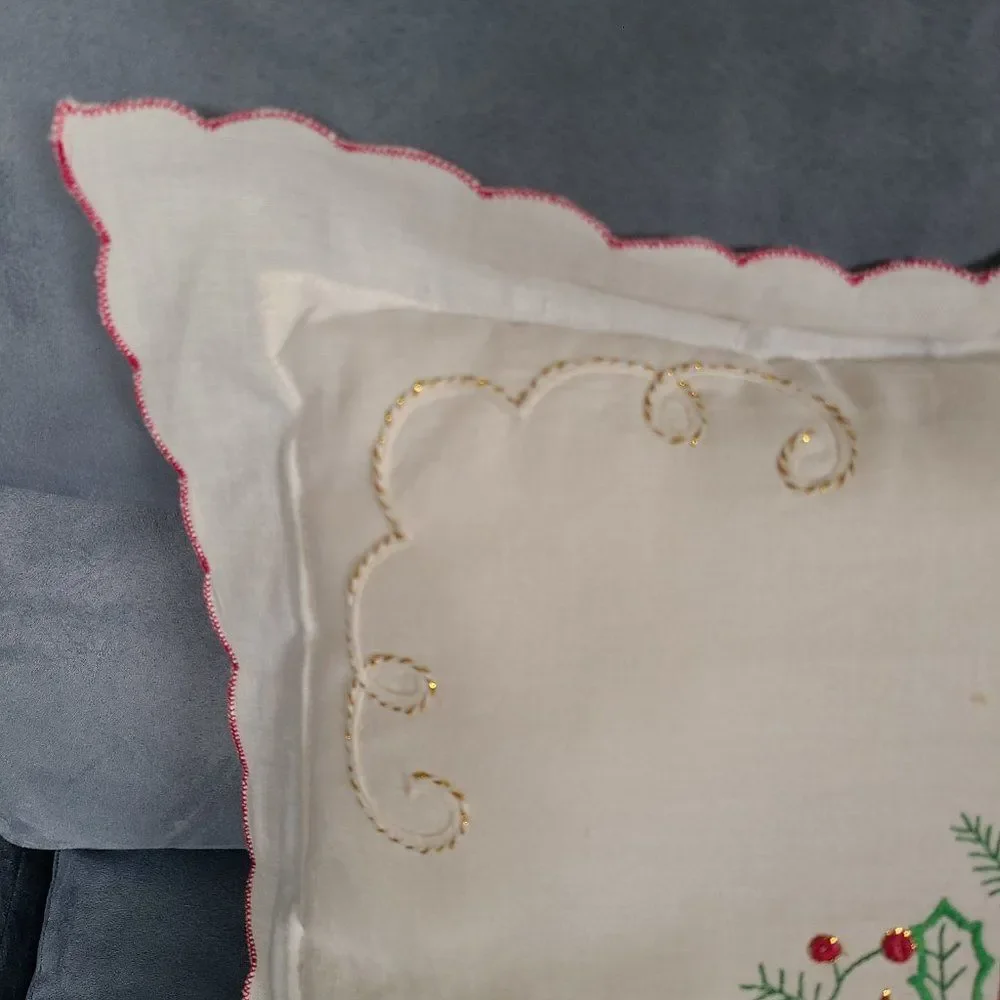 Christmas Poinsettia Embroidered Throw Pillow Gold Cord Scalloped Ruffle Vintage